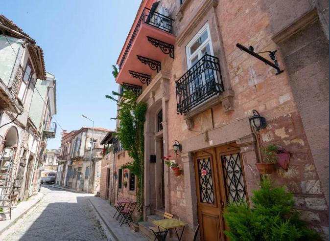 Zeynep Hanım Konukevi