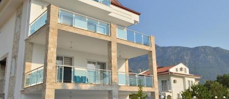 New Age Villa Toker
