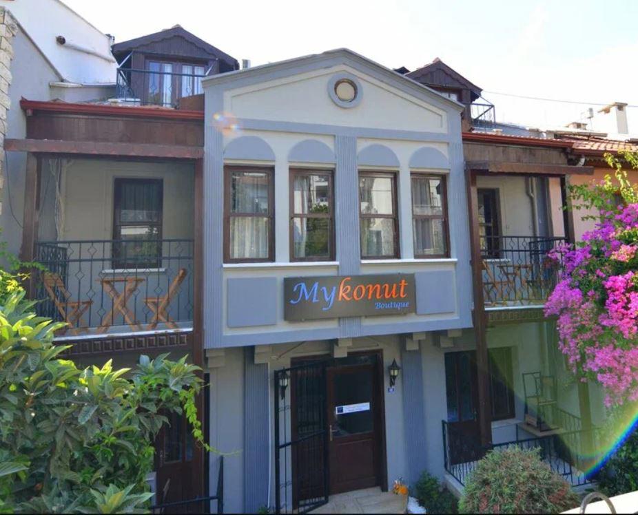 Mykonut Boutique Suites