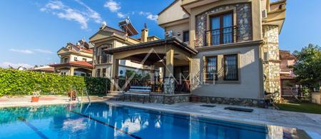 Villa Ilgın by Villamnet