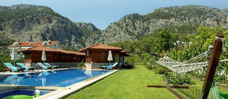 Sandal Hotel
