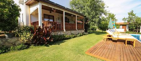 Bal Badem Bungalov