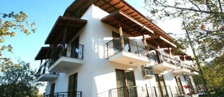 Karia Apart