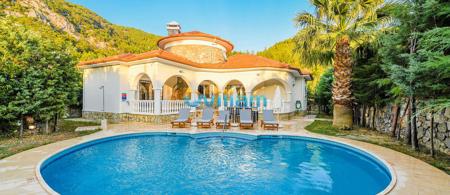 Villa Tophill
