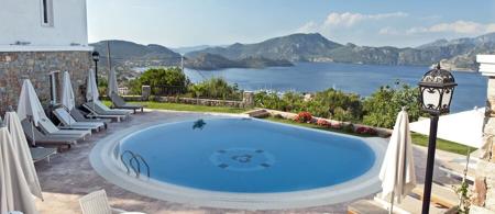 Swan Lake Boutique Hotel