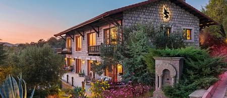 Simurg Inn