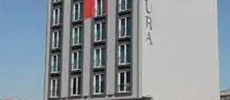 Cura Hotel