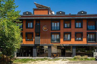 Maidos Suites