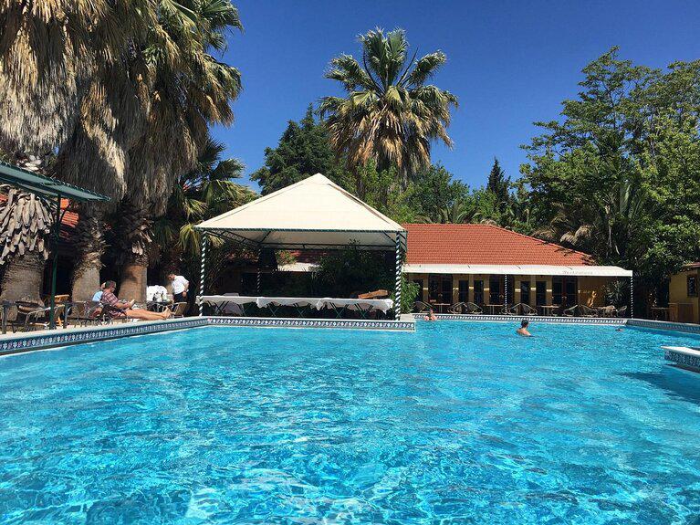 Club Orient Holiday Resort 