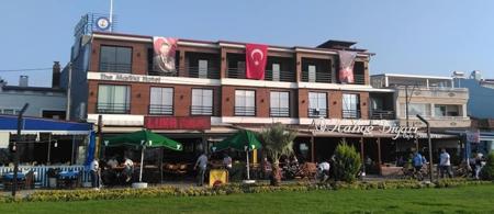 Burhaniye Marina Boutique
