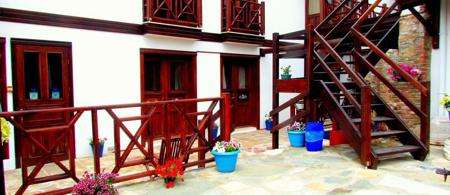 Amazon Petite Palace