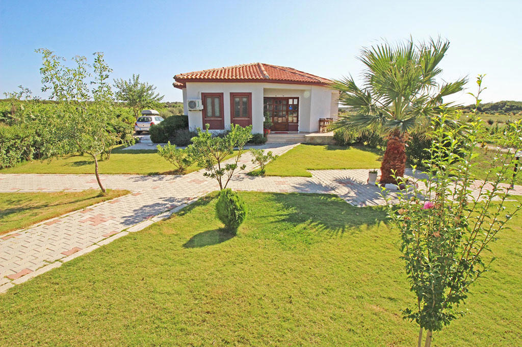 Karina Vineyard House