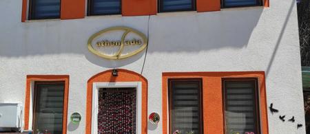 Athenada Otel
