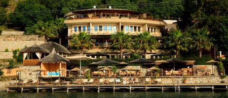 Loryma Luxury Boutique