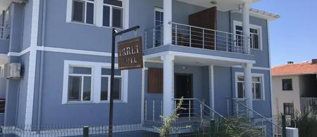 Parli Hotel