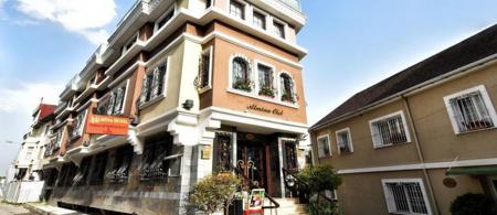 Almina Hotel