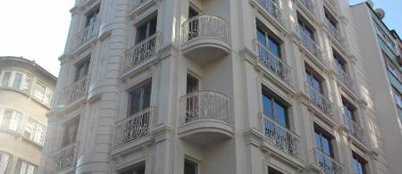 Le Mirage Hotel