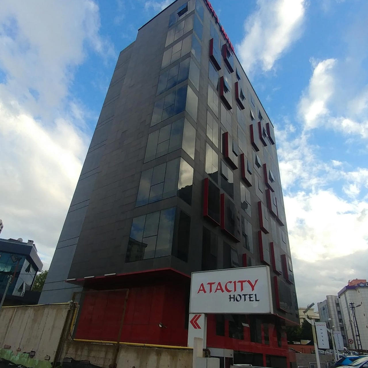 Atacity Hotel