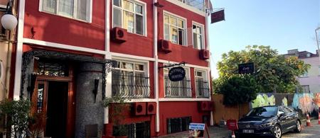 Antique Hostel