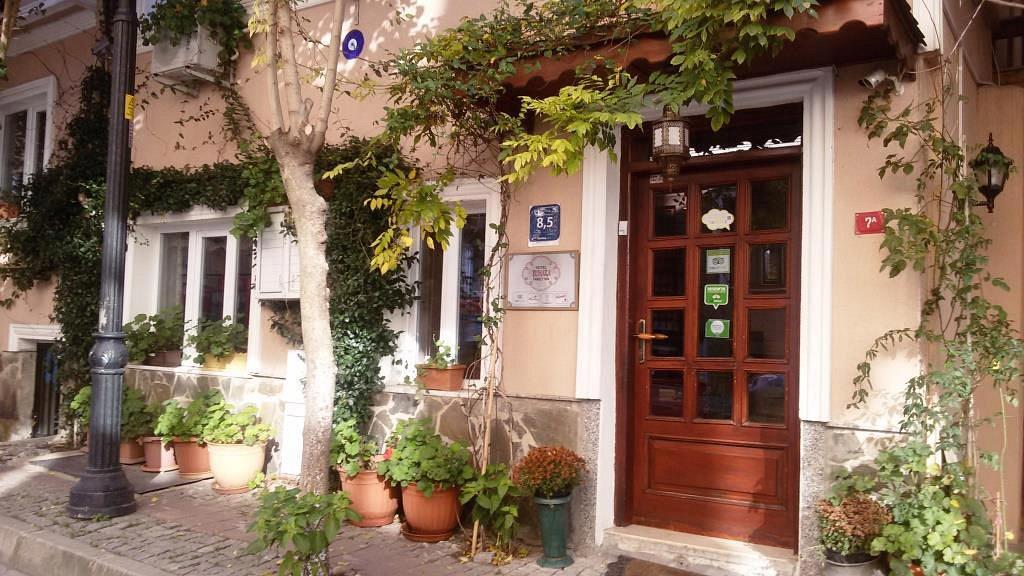 Hotel Buhara Family Inn