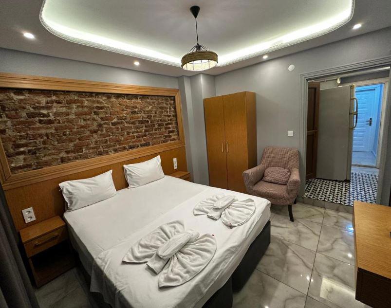 Arat Apartments Suites