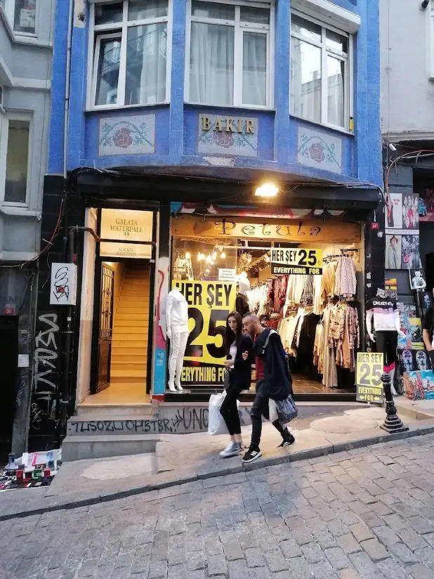 Galata Waterfall Apartment