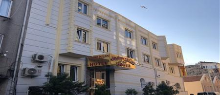 Grand Milan Hotel