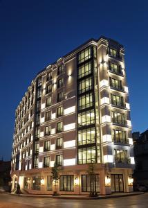 Taksim Dora Suites