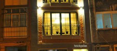 Brick Palas