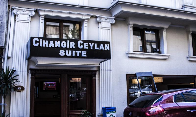 Cihangir By Aydın Suite