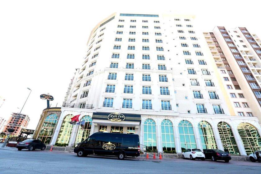 World Point Reis Inn Hotel