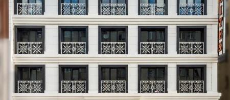 Grand Palace Hotel