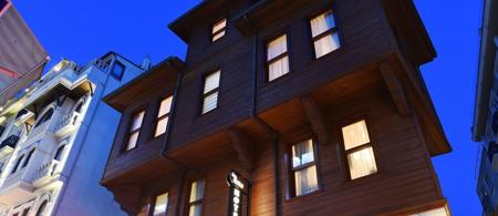 Elyka Hotel
