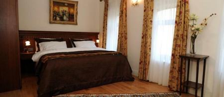 Euro Side Suites