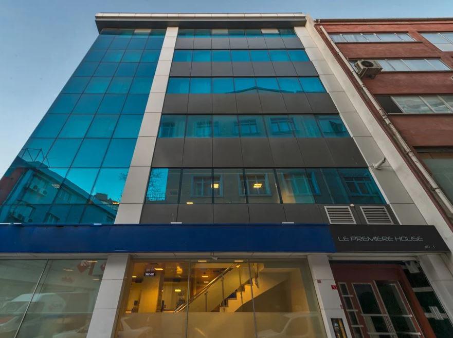 Le Premier House
