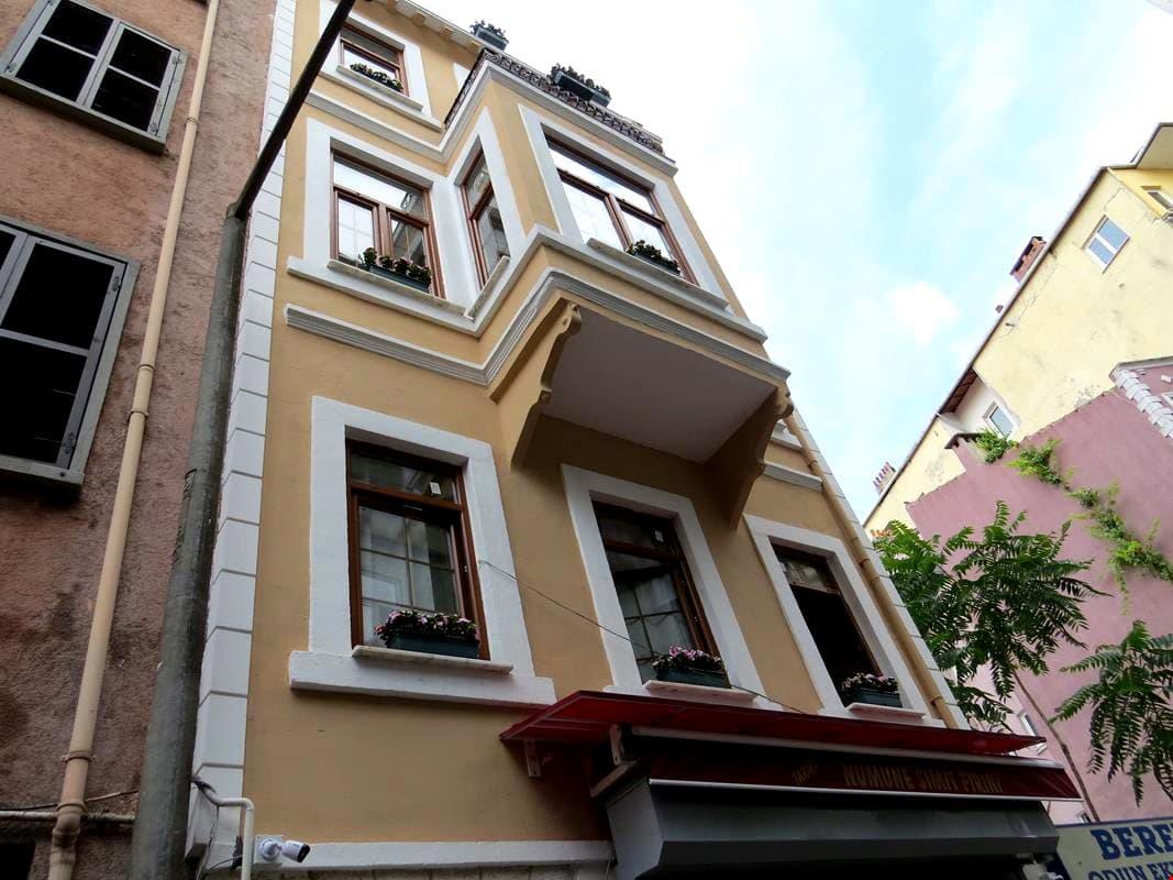 Istanberry Sunshine Flats