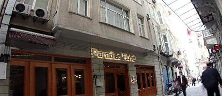 Peradise Hotel