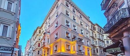 Meroddi Pera Flats