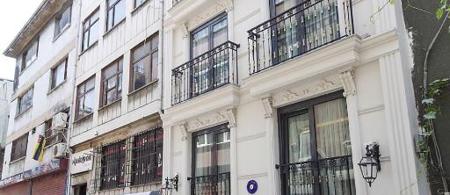 Perla Galata Hotel