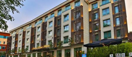Dosso Dossi Hotels & Spa Downtown