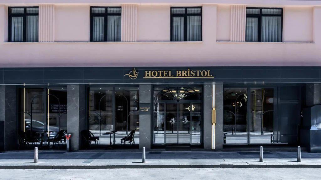 Hotel Bristol Pera