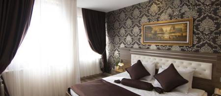 A Palace Luxury Apartments&Suites