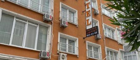 Orange Airport Hostel