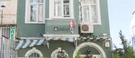 Taksim Green House Hostel