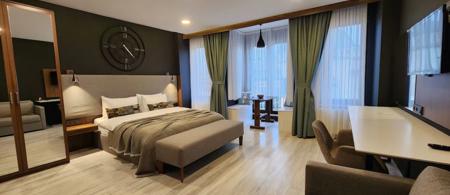 Taksim Landhouse Hotel