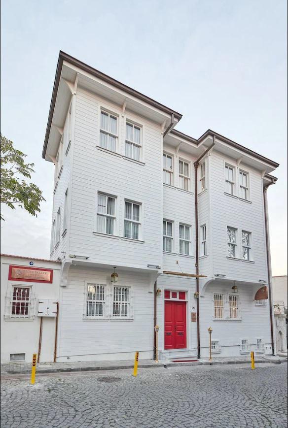 White Palace Old City Boutique Hotel