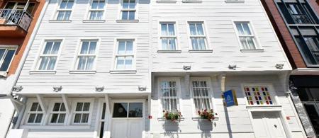 Agras Hotel