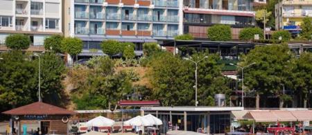 Numa Port Hotel