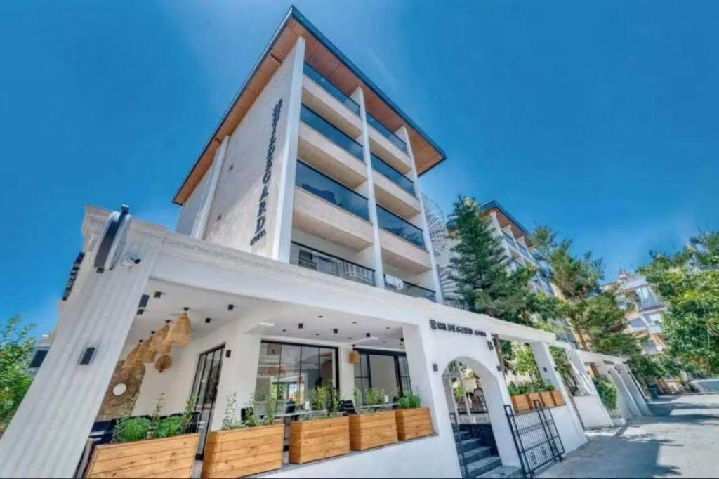 Hildegard Hotel