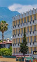 Kings As Hotel